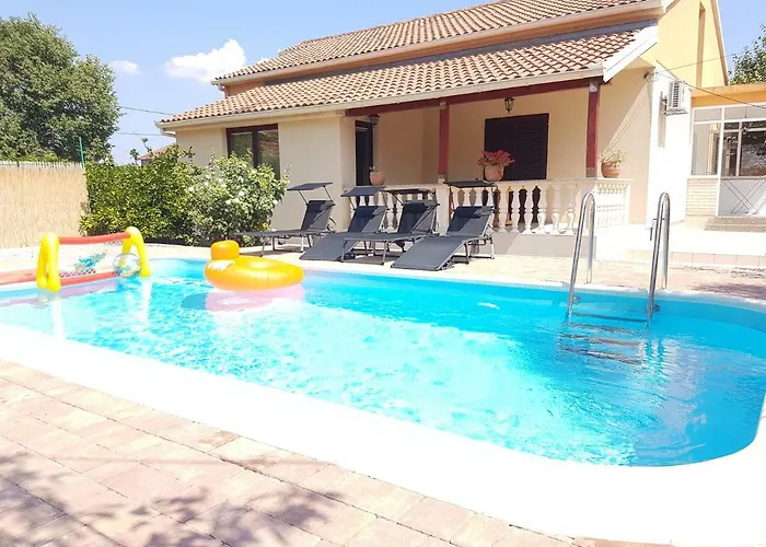 Vacation Home Duilo