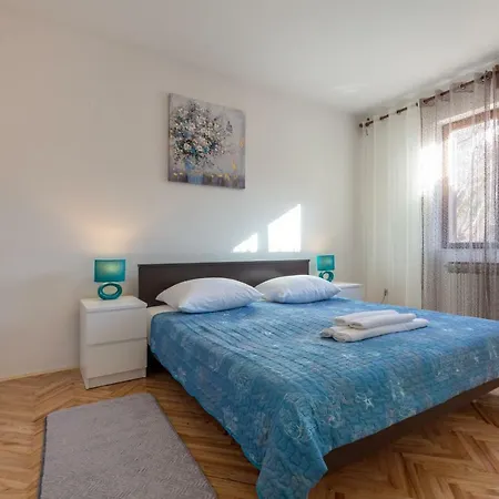 Vacation Home Duilo Donji Zemunik Exterior photo